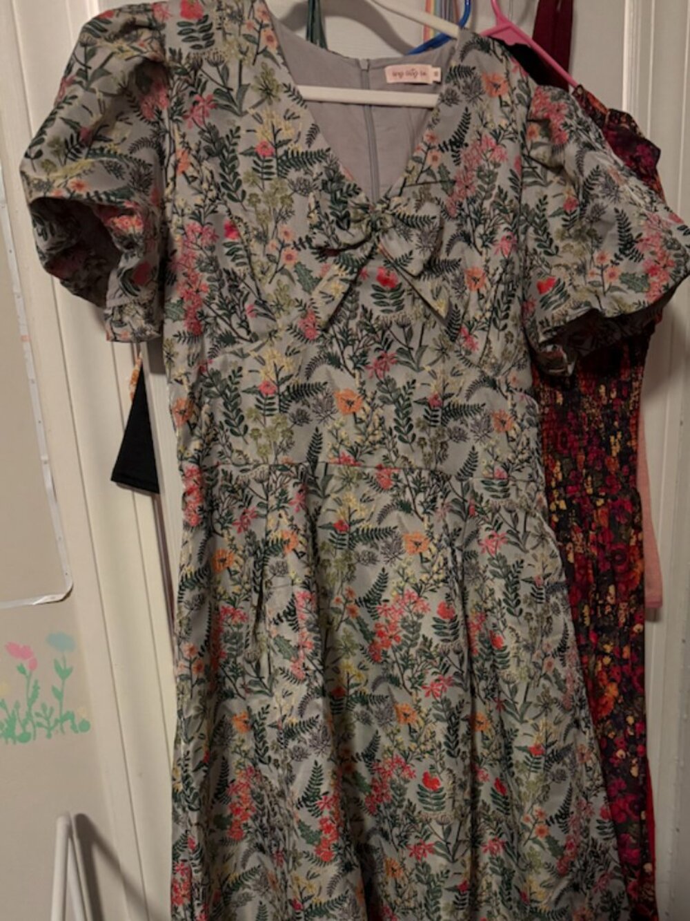 Ivy City floral embroidered midi dress Size 16